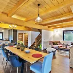 Fongrub Chalet *